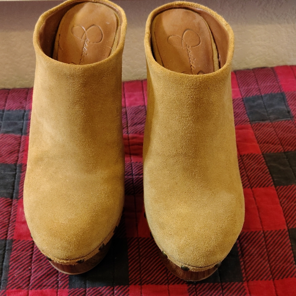 Jessica Simpson Brown Suede Platform Mules
